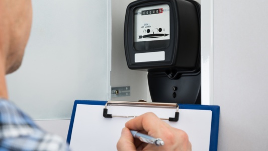 Come monitorare i propri consumi in base alle fasce orarie?