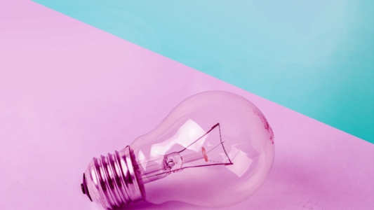 Qual è il fornitore di energia elettrica più economico di novembre 2022?