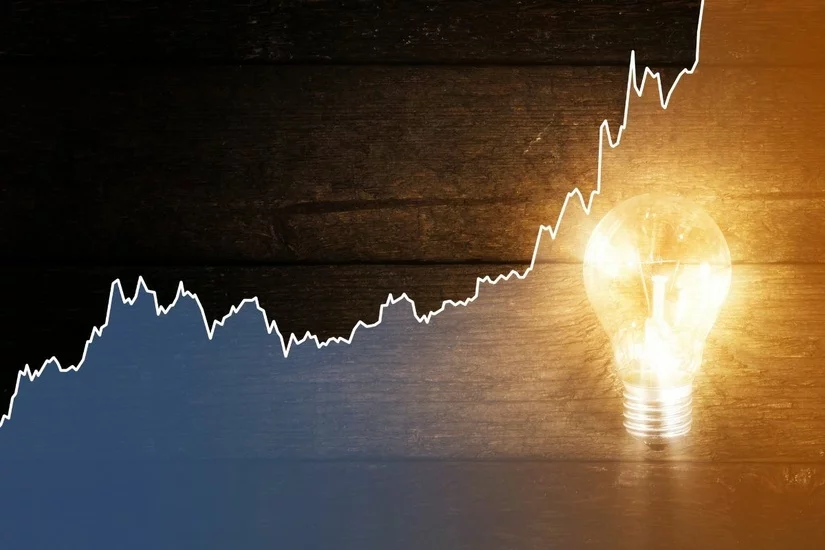 bollette luce 2025 aumenti