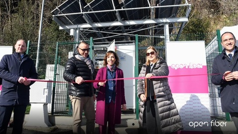 inaugurazione-impianto-fotovoltaico-open-fiber